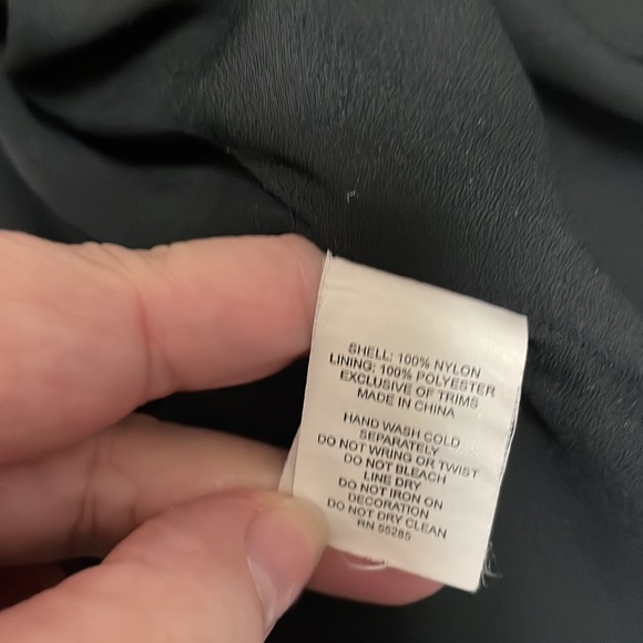 Express tulle layered rhinestone Whimsigoth detail size 8 skirt - Picture 9 of 9